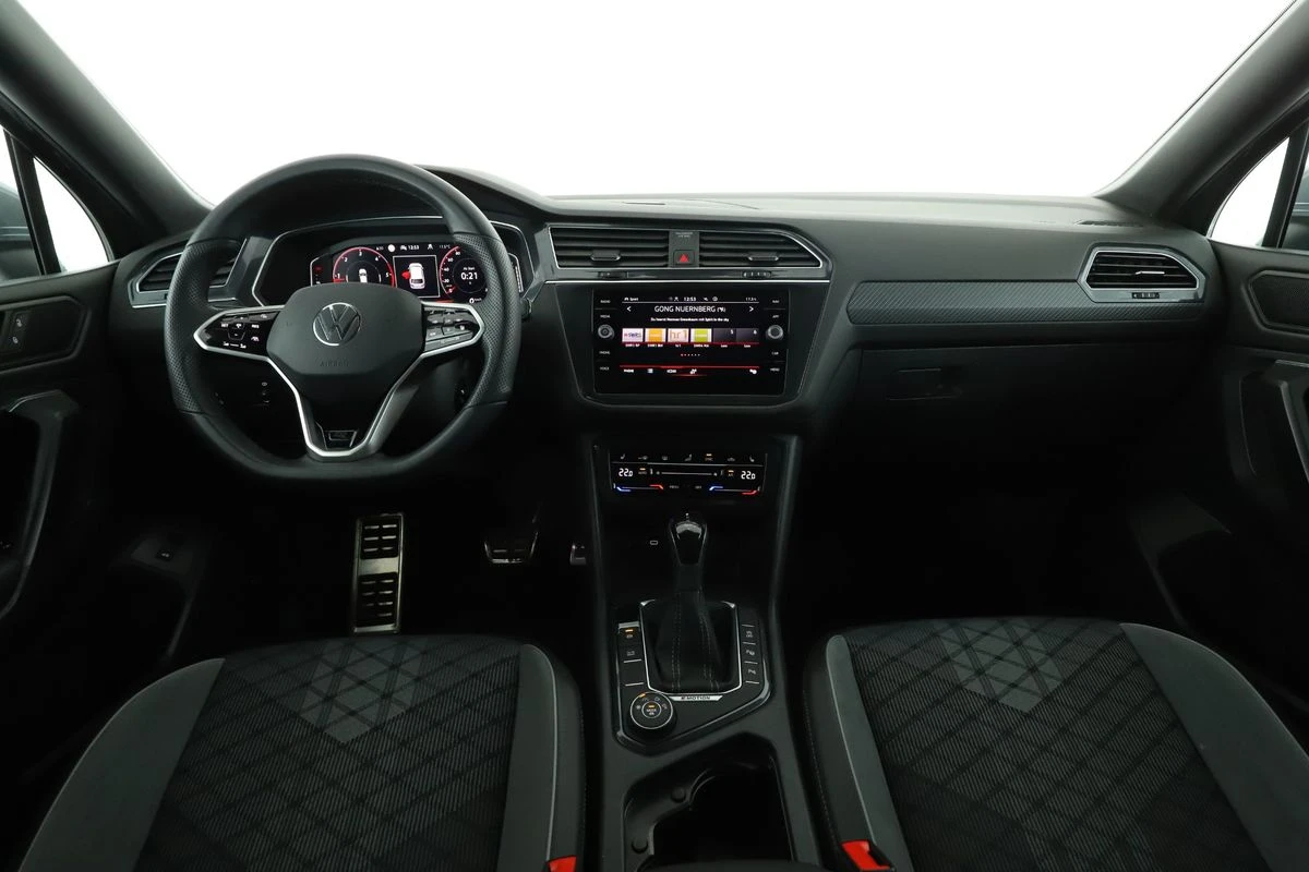 VW Tiguan Allspace Allspace 2.0 TDI R-Line 4Motion 55х км - изображение 10