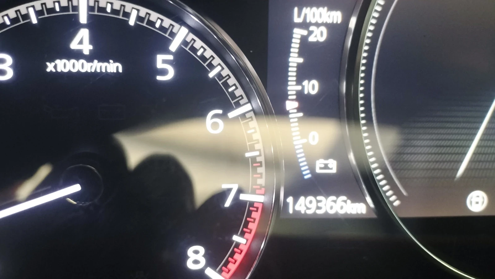 Mazda CX-30 2.0 MXYBRID , снимка 8 - Автомобили и джипове - 54750626