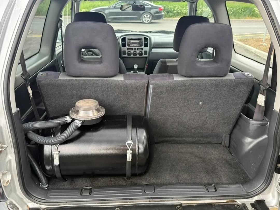 Suzuki Grand vitara 1, 6/ГАЗ/КЛИМА, снимка 10 - Автомобили и джипове - 54774688