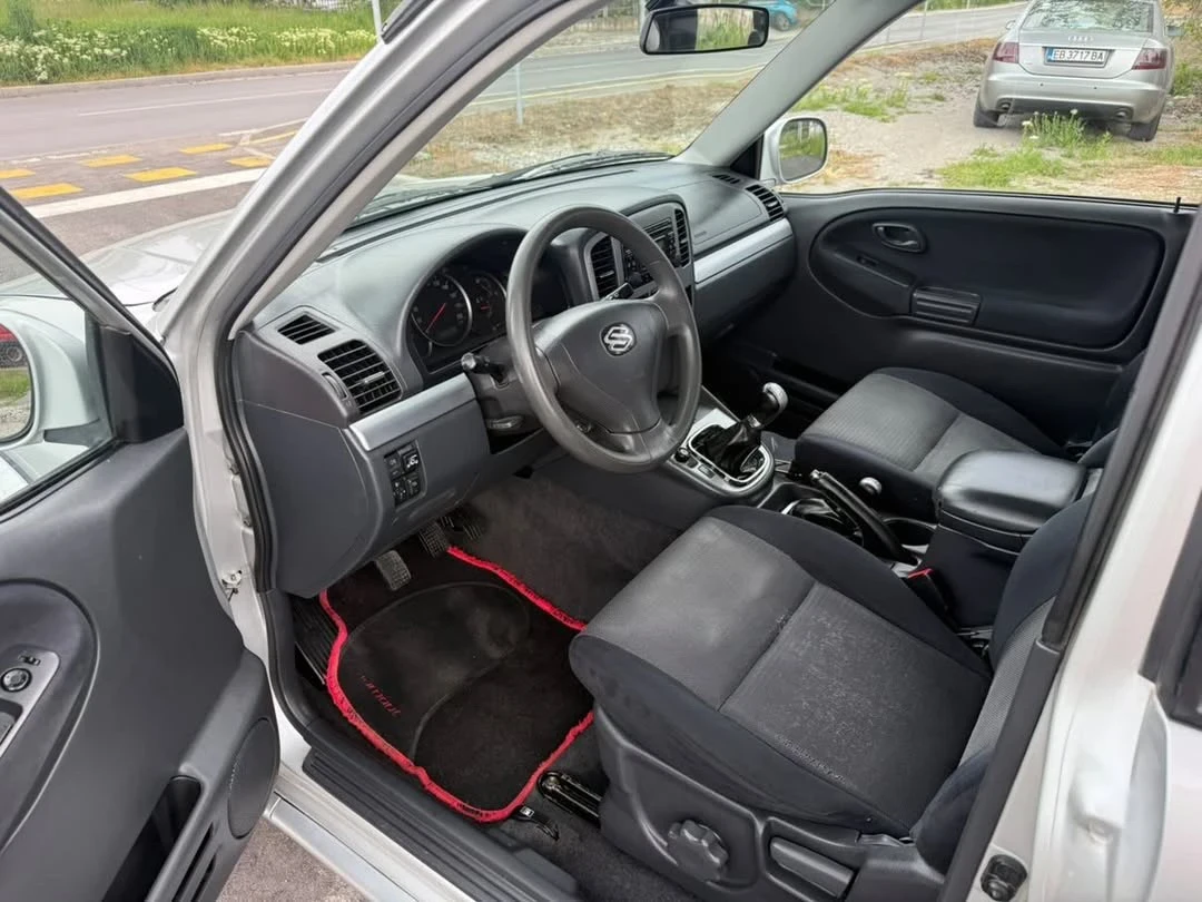 Suzuki Grand vitara 1, 6/ГАЗ/КЛИМА, снимка 13 - Автомобили и джипове - 54774688