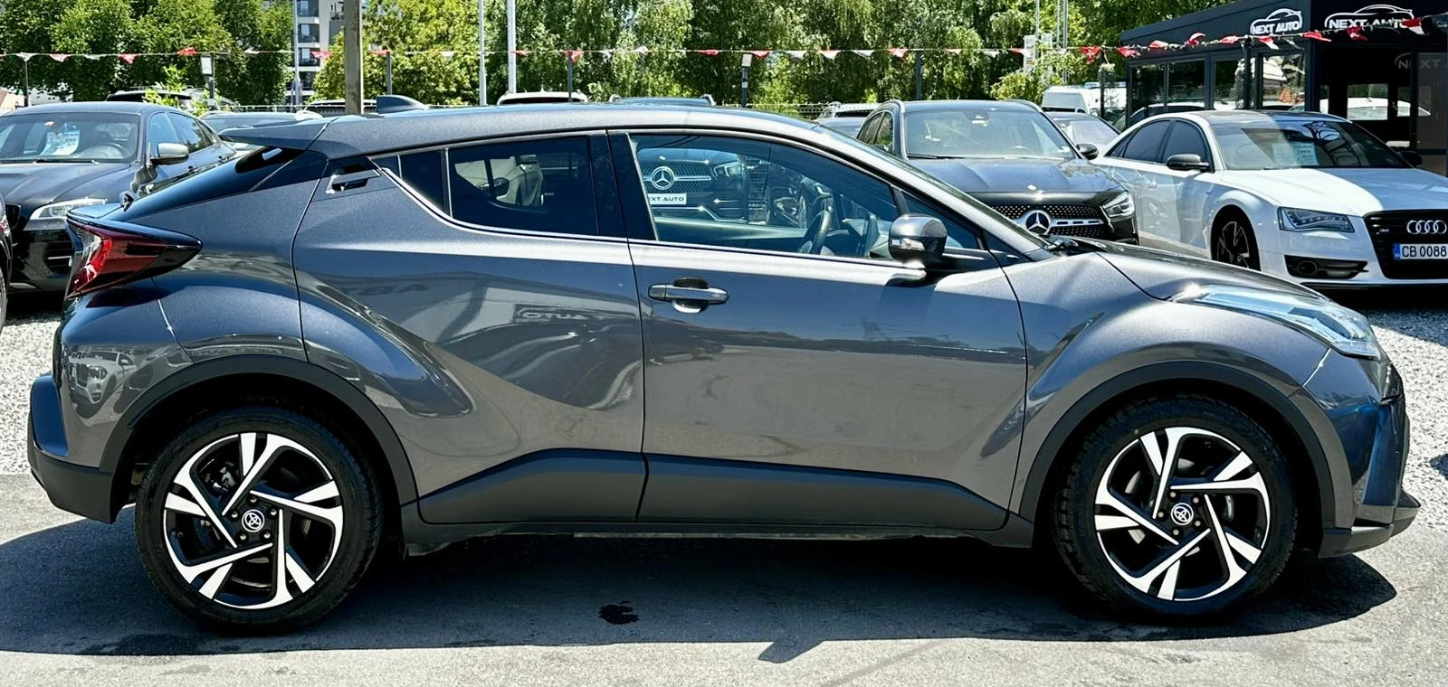 Toyota C-HR КОЖА НАВИ КАМЕРА ДИСТРОНИК ПОДГРЕВ, снимка 4 - Автомобили и джипове - 55089198