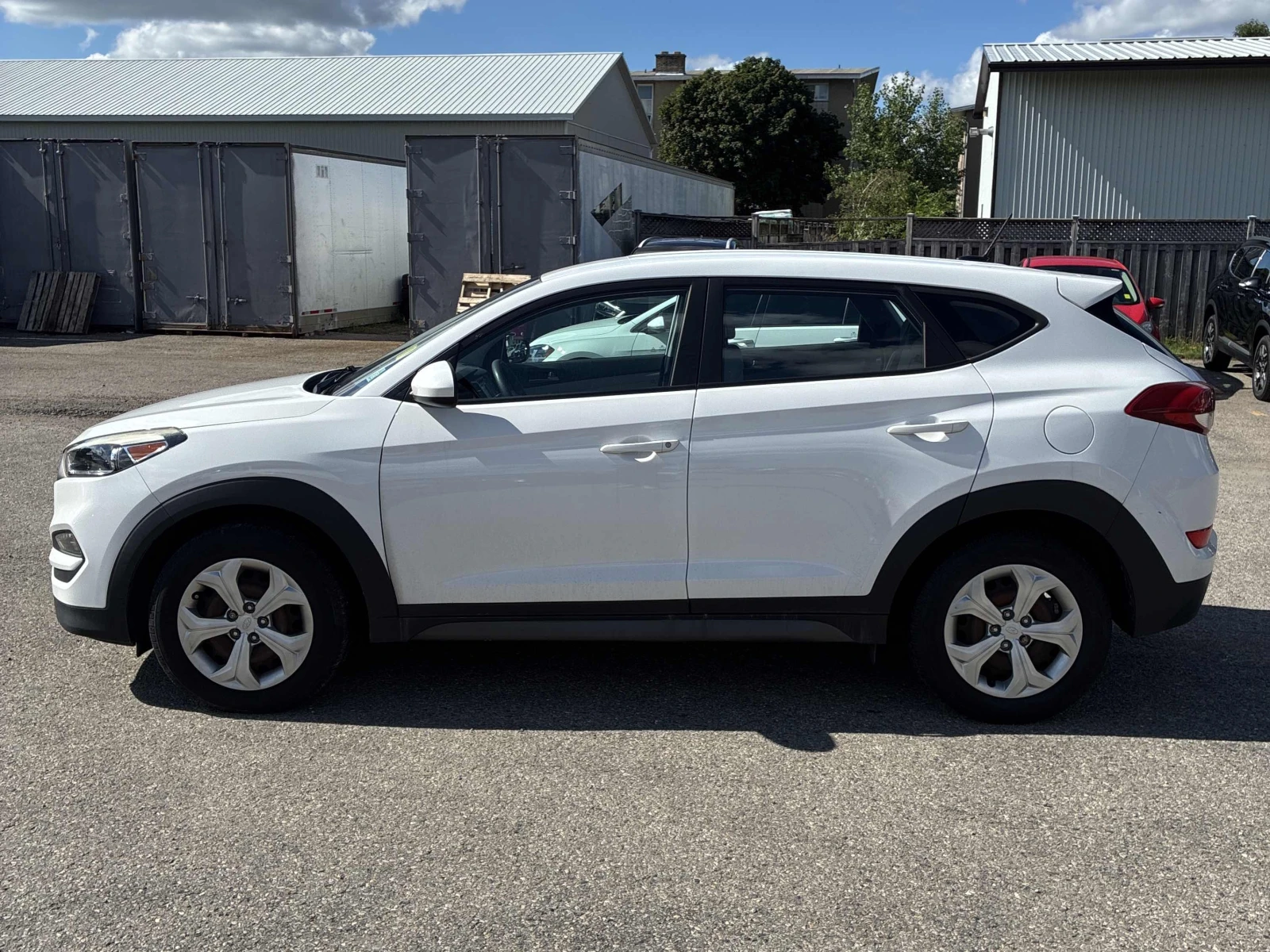 Hyundai Tucson, снимка 2 - Автомобили и джипове - 55703805