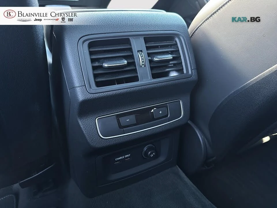 Audi SQ5 Sportback * ACC * АвтоКредит * (ЦЕНА ДО БГ), снимка 14 - Автомобили и джипове - 55963056