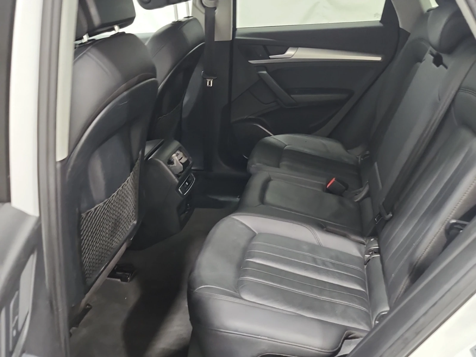 Audi Q5 KOMFORT, снимка 11 - Автомобили и джипове - 56087315