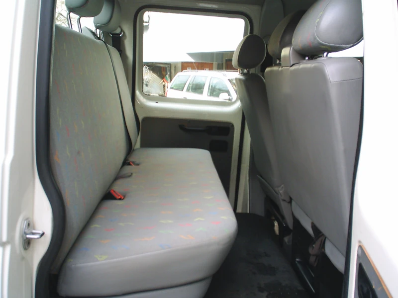 VW T5 2.5 TDI 4x4, снимка 12 - Бусове и автобуси - 53222480