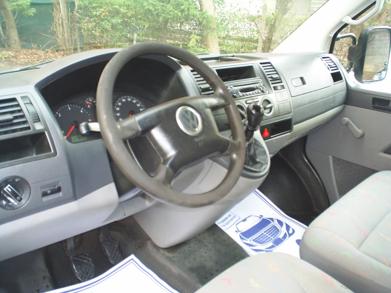 VW T5 2.5 TDI 4x4, снимка 9 - Бусове и автобуси - 53222480