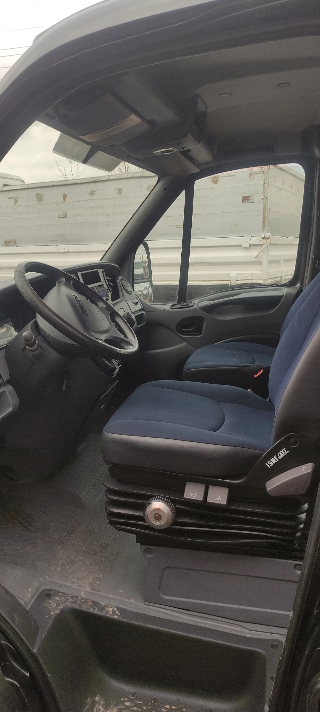 Iveco 35s12 2.3 , снимка 6 - Бусове и автобуси - 55374519