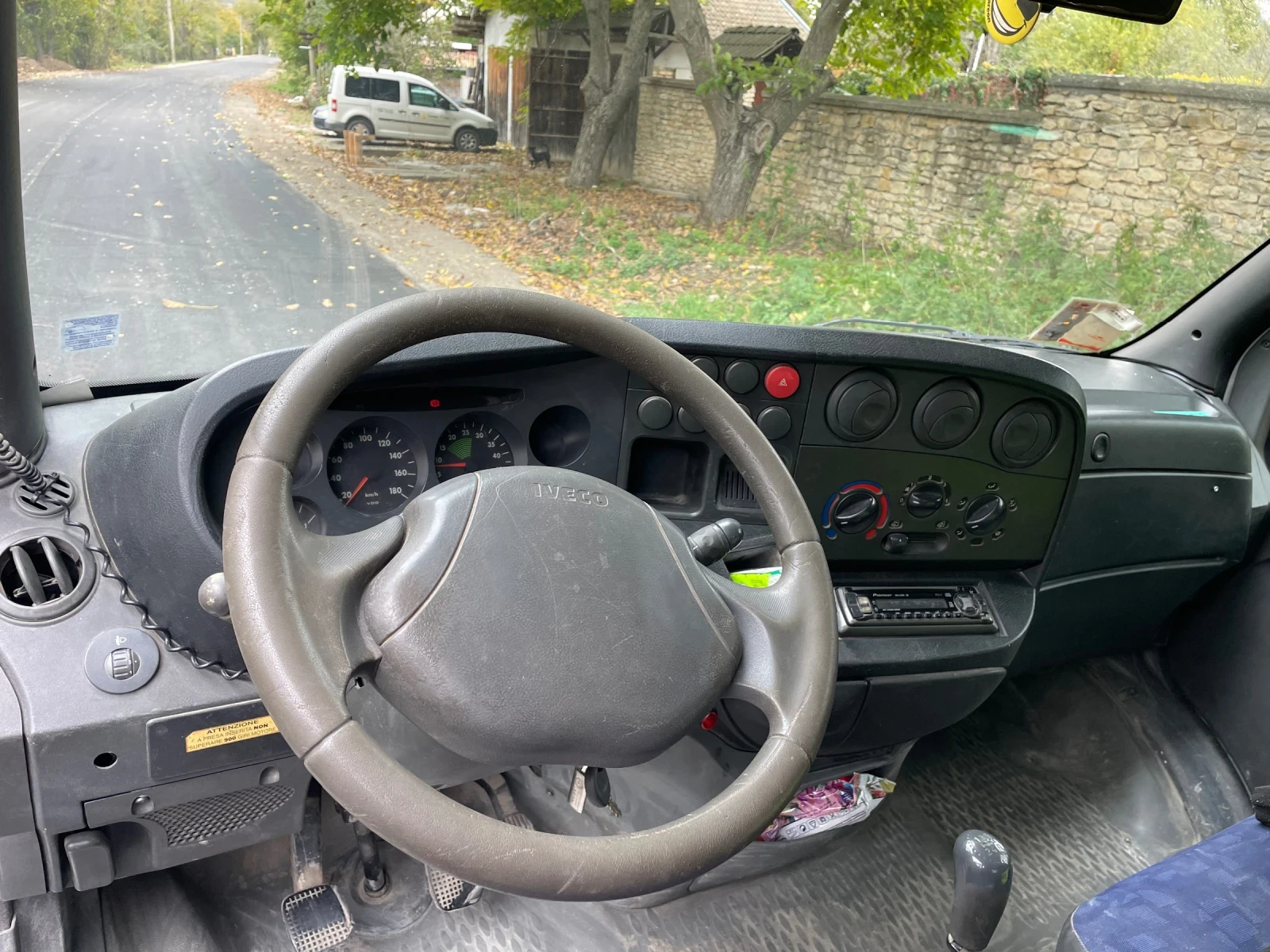 Iveco 35-12  - изображение 5