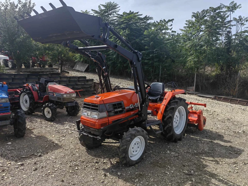 Трактор Kubota Челен товарач KUBOTA GL25 4x4, снимка 2 - Селскостопанска техника - 47484420