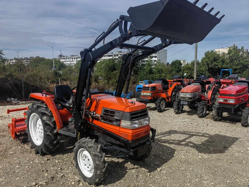 Трактор Kubota Челен товарач KUBOTA GL25 4x4, снимка 1 - Селскостопанска техника - 47484420