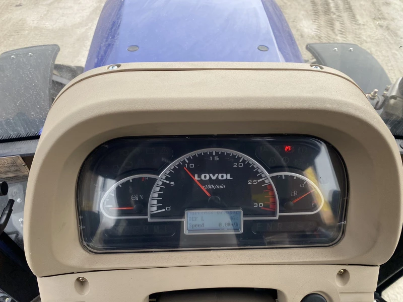 Трактор Lovol M754, снимка 4 - Селскостопанска техника - 51416840