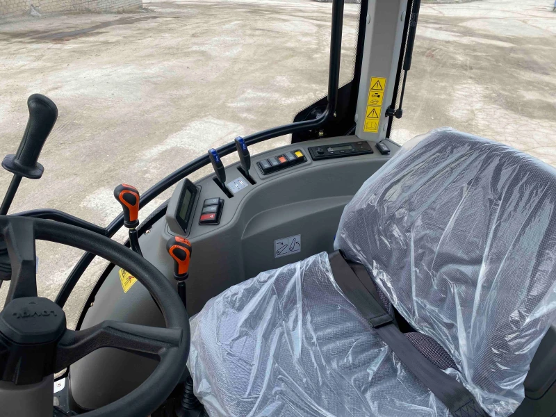 Трактор Lovol M754, снимка 5 - Селскостопанска техника - 51416840