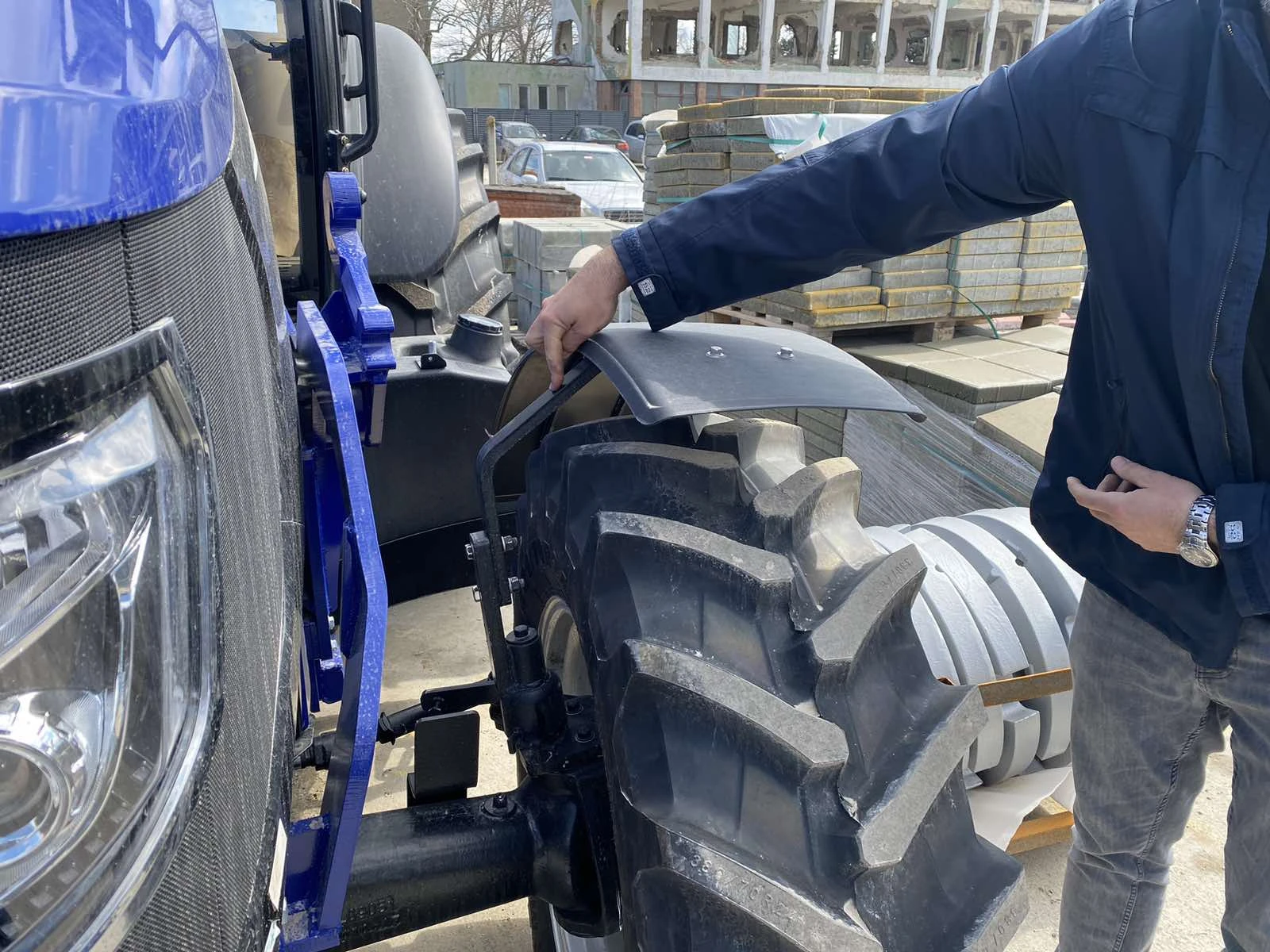  Lovol M754 | Mobile.bg   12