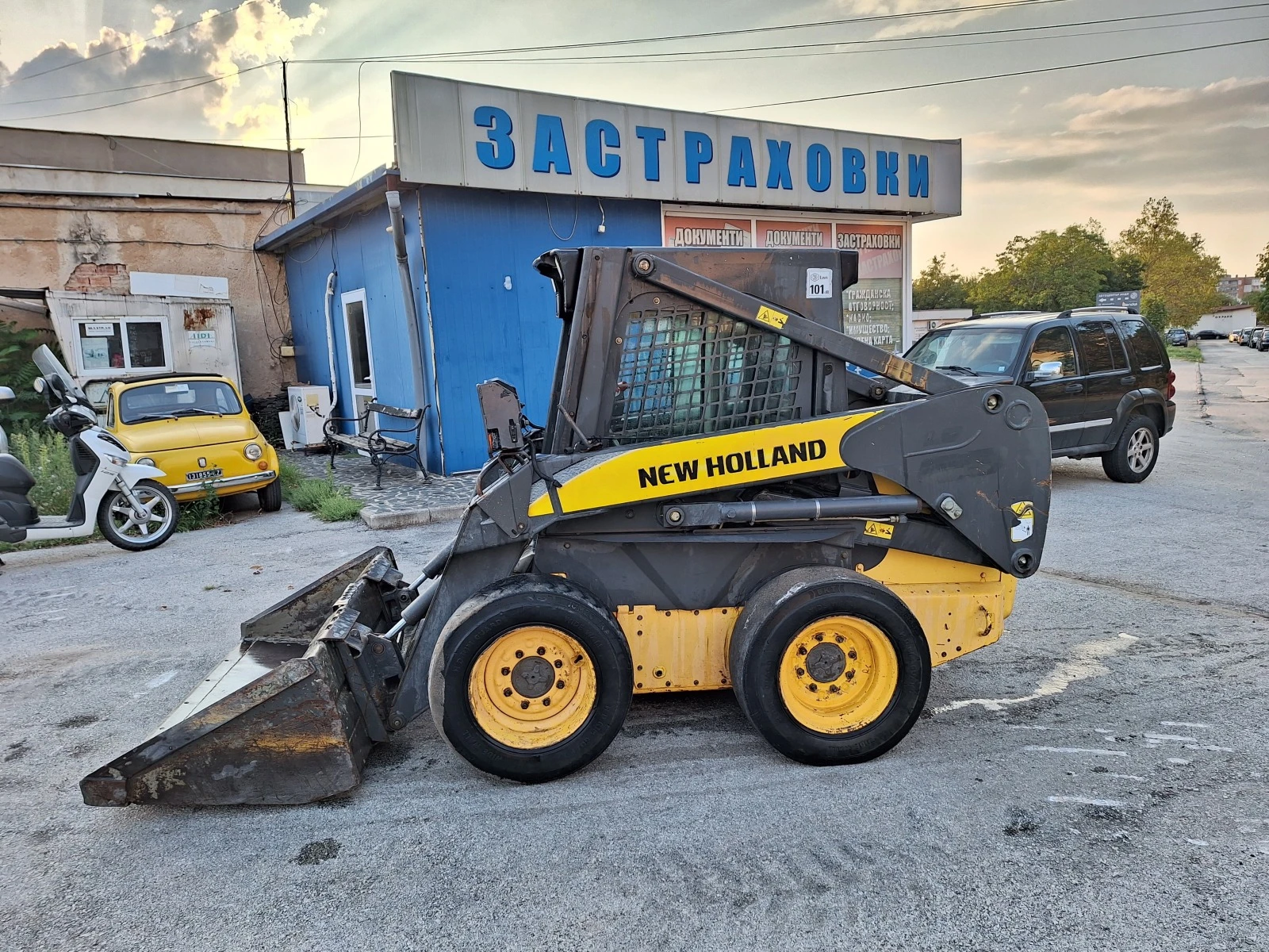 Мини челни товарачи Bobcat New Holland/L160 Street loader 2.5тонен - изображение 3