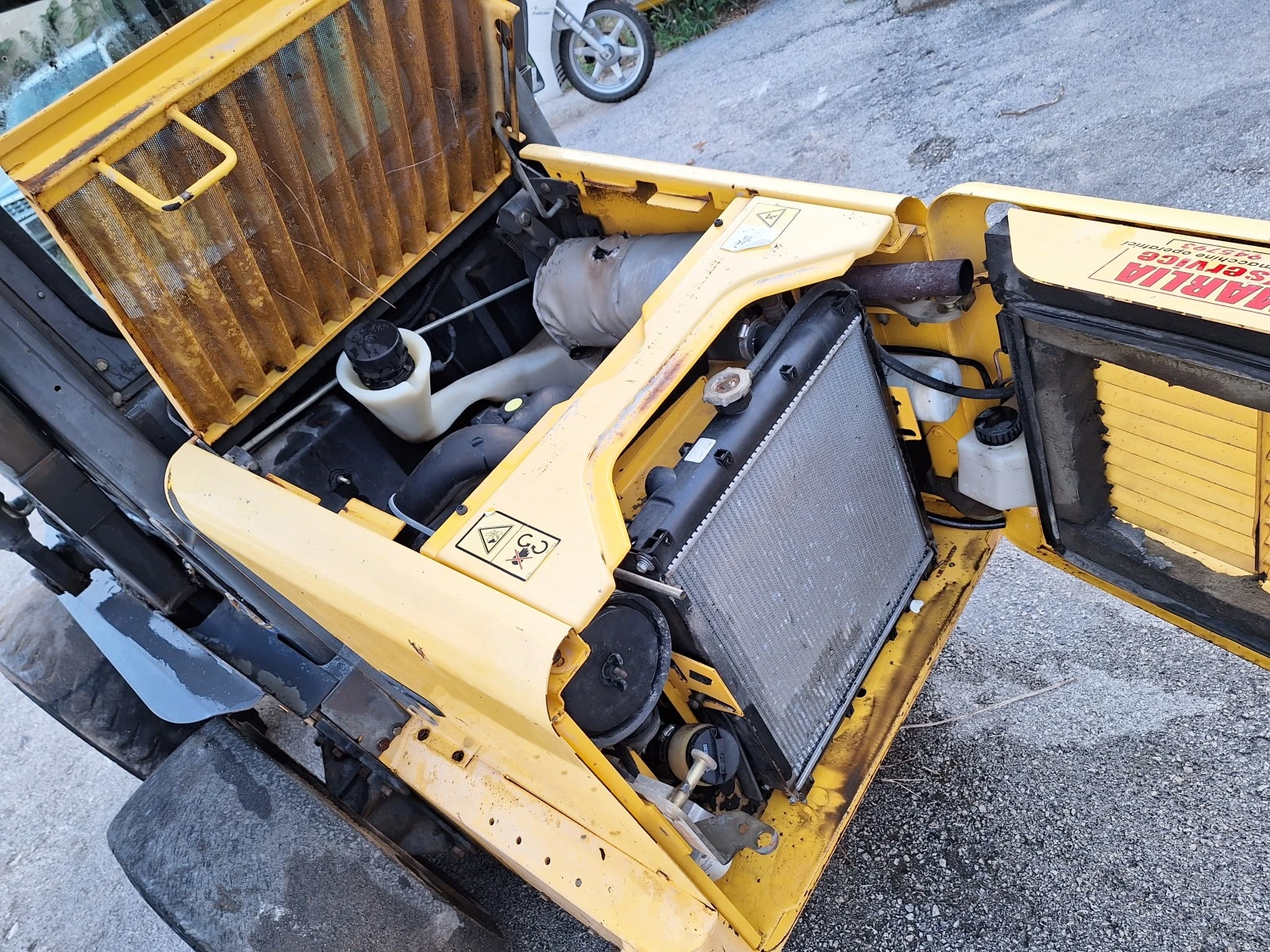 ���� ����� �������� Bobcat New Holland/L160 Street loader 2.5����� | Mobile.bg � ����������� 12