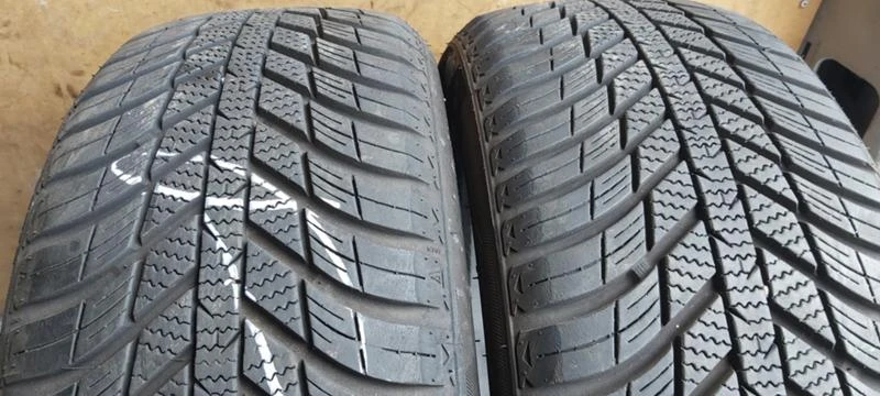 Гуми Всесезонни 195/50R15, снимка 1 - Гуми и джанти - 32572407