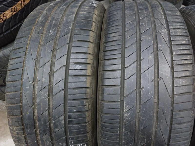 Гуми Летни 245/45R19, снимка 2 - Гуми и джанти - 36261799