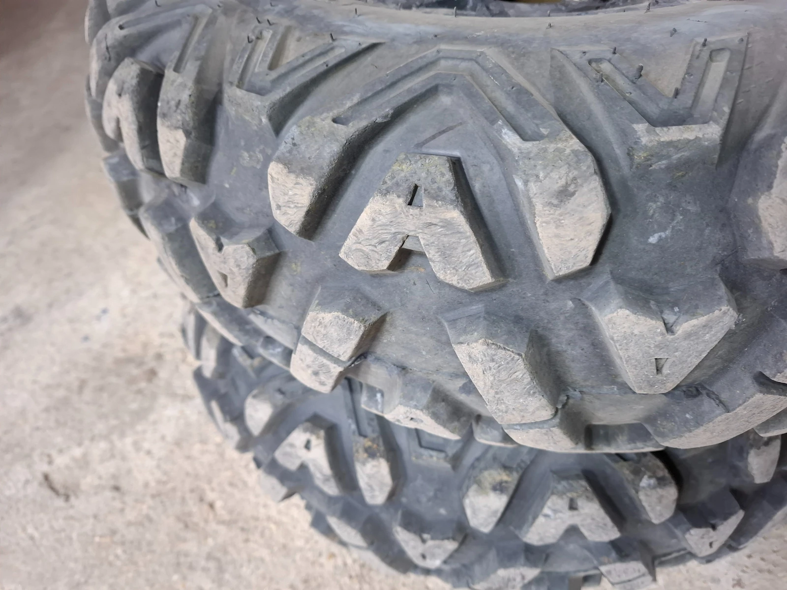    27x12.00/90 12 -  BRP Can-Am | Mobile.bg   1