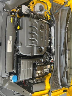 VW Passat 2.0 TDI/ПОДГРЕВ/ДИСТРОНИК, снимка 17