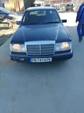 Mercedes-Benz 124 Лимузина, снимка 1