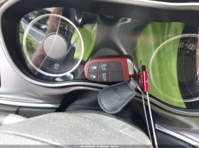 Dodge Challenger 6.4L V-8 , 485HP Rear Wheel Drive | Mobile.bg    3
