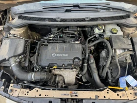 Opel Astra 1.4i 140кс EURO 5, снимка 11