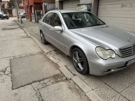 Mercedes-Benz C 200 - 2000 € / 3911.66 лв. - 92734263 9