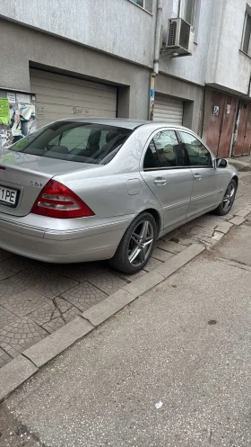 Mercedes-Benz C 200 - 2000 € / 3911.66 лв. - 92734263 6