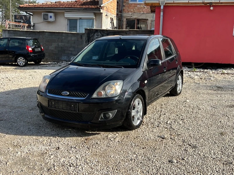 Ford Fiesta 1.2 бензин, снимка 1 - Автомобили и джипове - 42970022