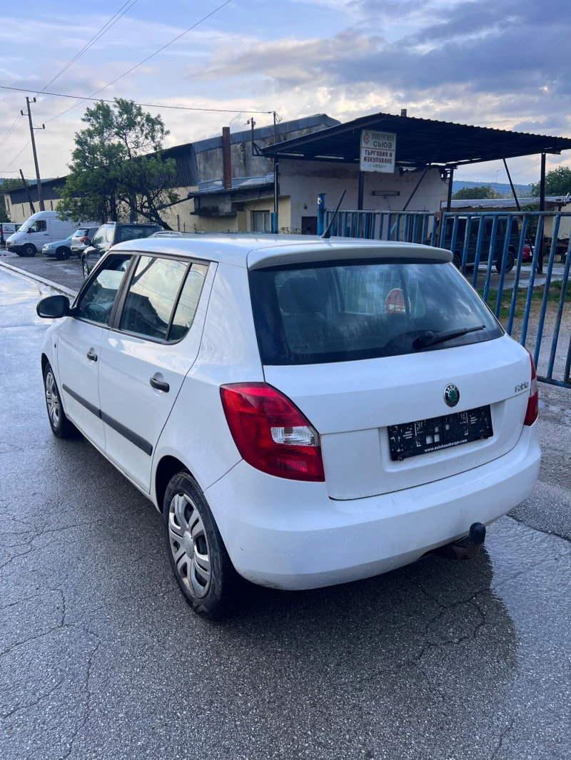 Skoda Fabia 1.2tsi 105кс евро 5 фейслифт, снимка 6 - Автомобили и джипове - 47429747