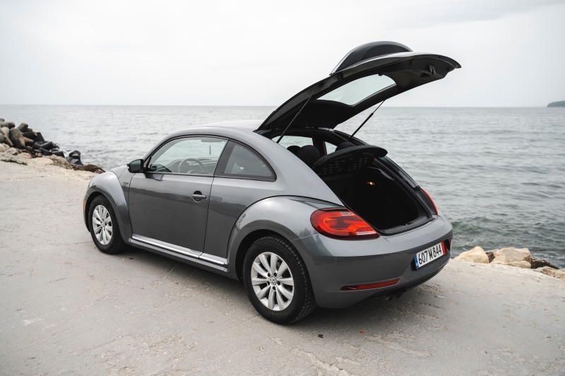 VW New beetle 57 603 km 2019г, снимка 7 - Автомобили и джипове - 45387955