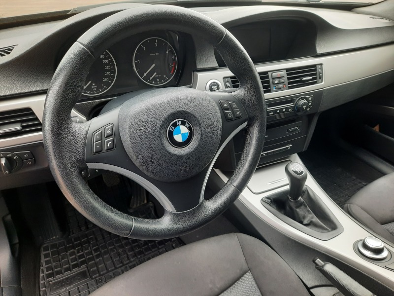 BMW 320, снимка 11 - Автомобили и джипове - 46123097