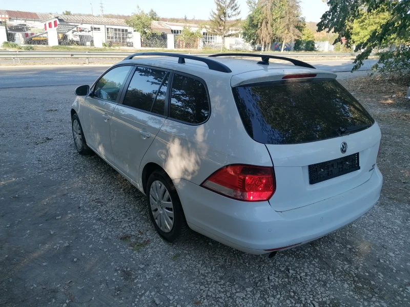 VW Golf 1.6 Швейцария , снимка 5 - Автомобили и джипове - 47387249