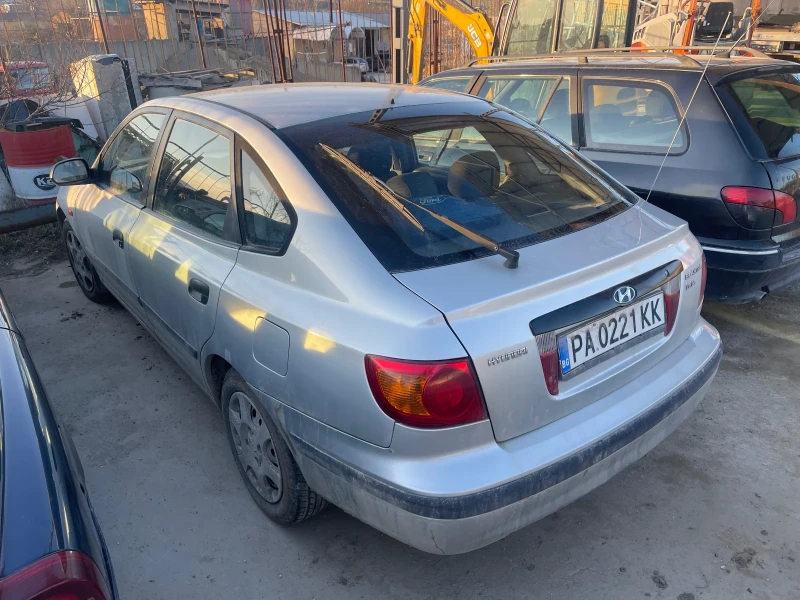 Hyundai Elantra, снимка 2 - Автомобили и джипове - 49193720