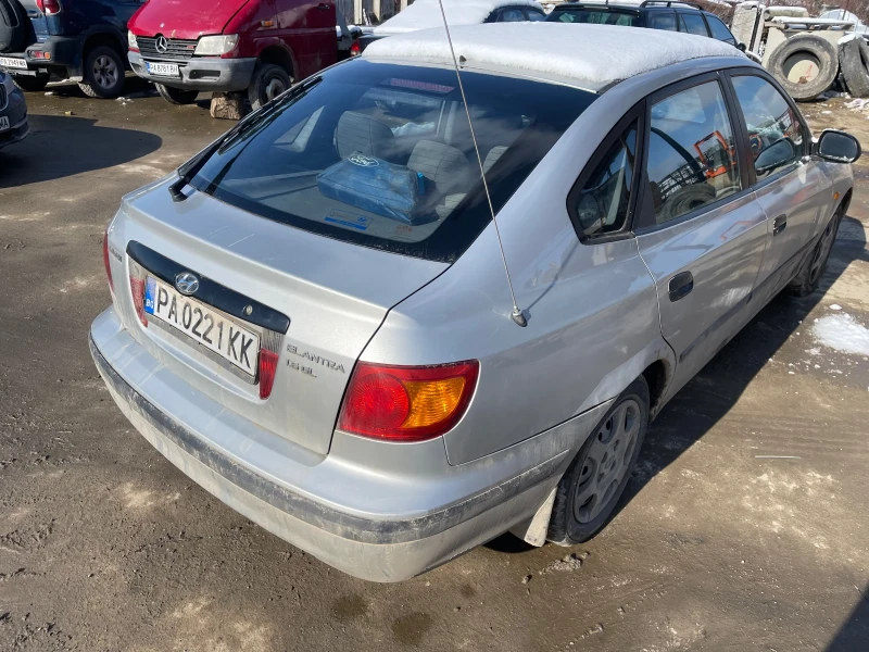 Hyundai Elantra, снимка 4 - Автомобили и джипове - 49193720