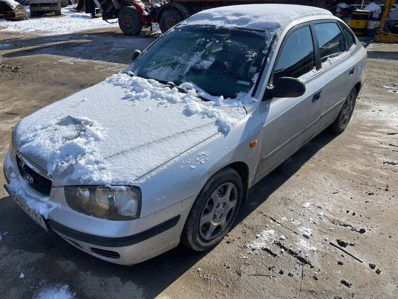 Hyundai Elantra, снимка 1 - Автомобили и джипове - 49193720