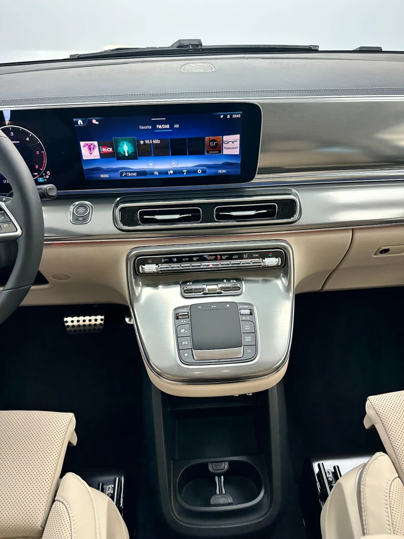 Mercedes-Benz V 300  V 300 d 4MATIC* LONG* BUISSENS CLASS* AMBIENT, снимка 11 - Автомобили и джипове - 51906112