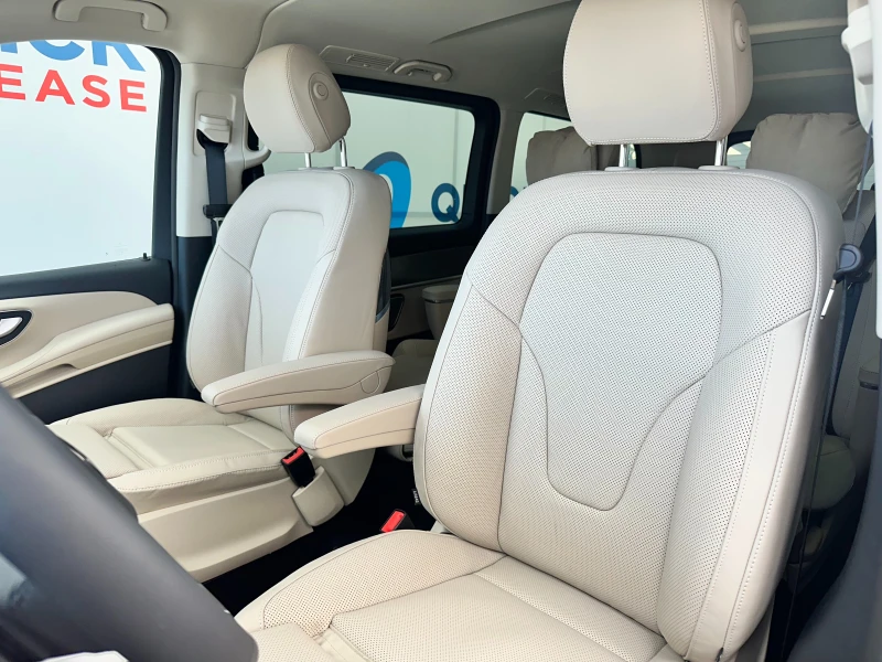 Mercedes-Benz V 300  V 300 d 4MATIC* LONG* BUISSENS CLASS* AMBIENT, снимка 12 - Автомобили и джипове - 51906112