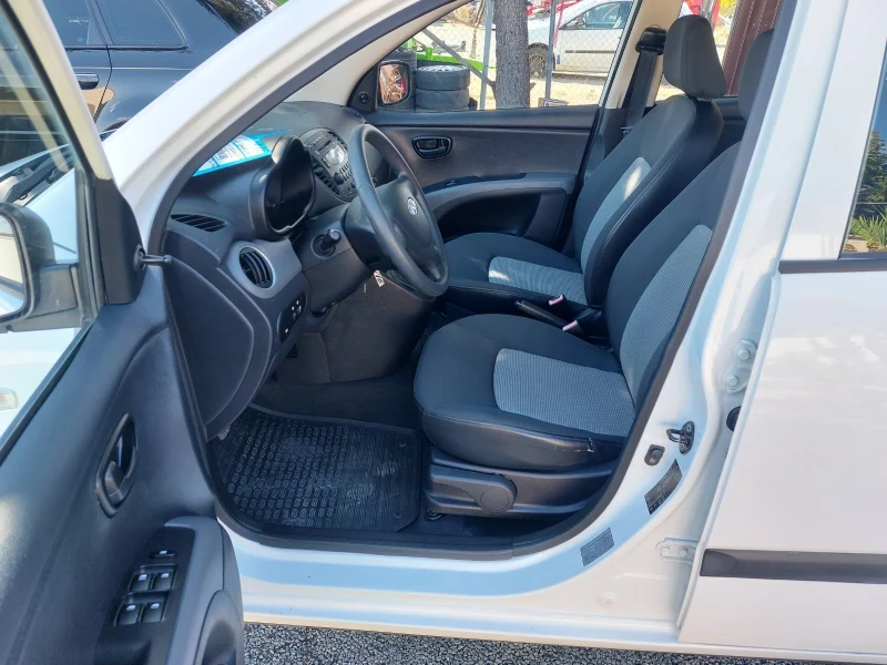 Hyundai I10 1.1, 4 цил.мотор, снимка 6 - Автомобили и джипове - 51893218