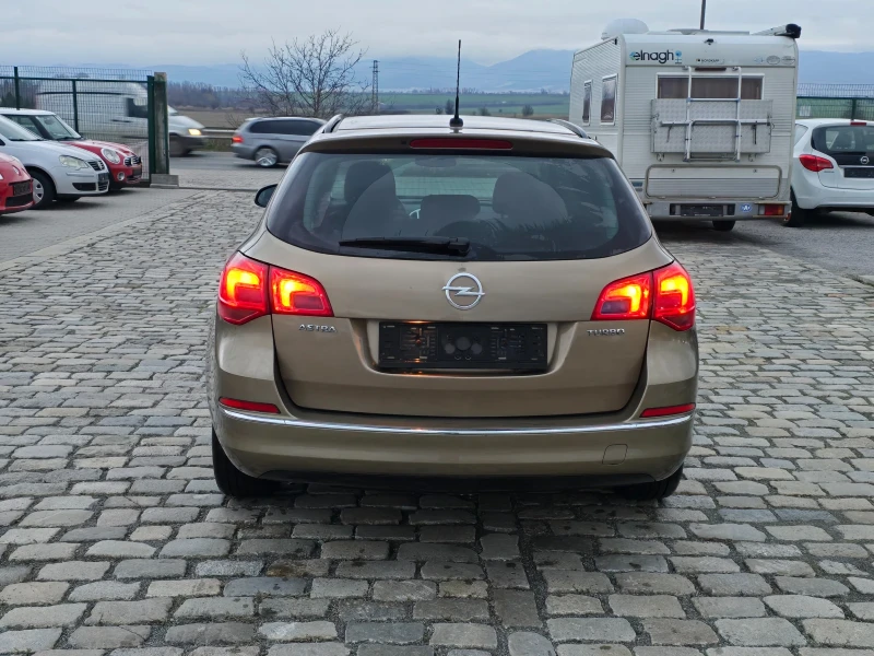 Opel Astra 1.4i 140кс EURO 5, снимка 7 - Автомобили и джипове - 52575217