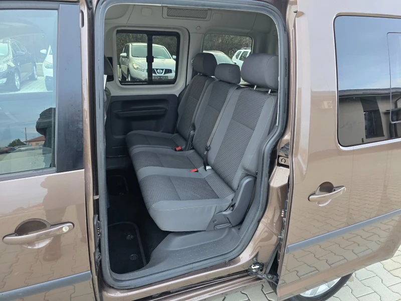 VW Caddy 1.6TDI, 102к.с., Comfortline!, снимка 13 - Автомобили и джипове - 52663217