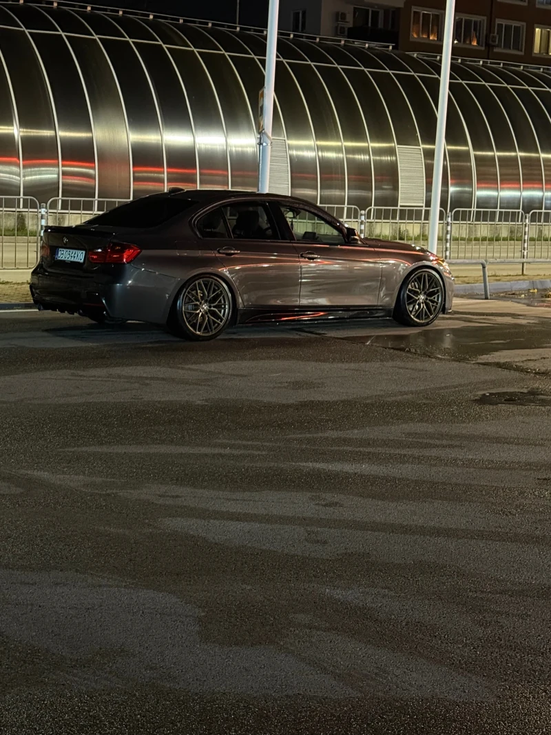 BMW 320, снимка 11 - Автомобили и джипове - 52788518