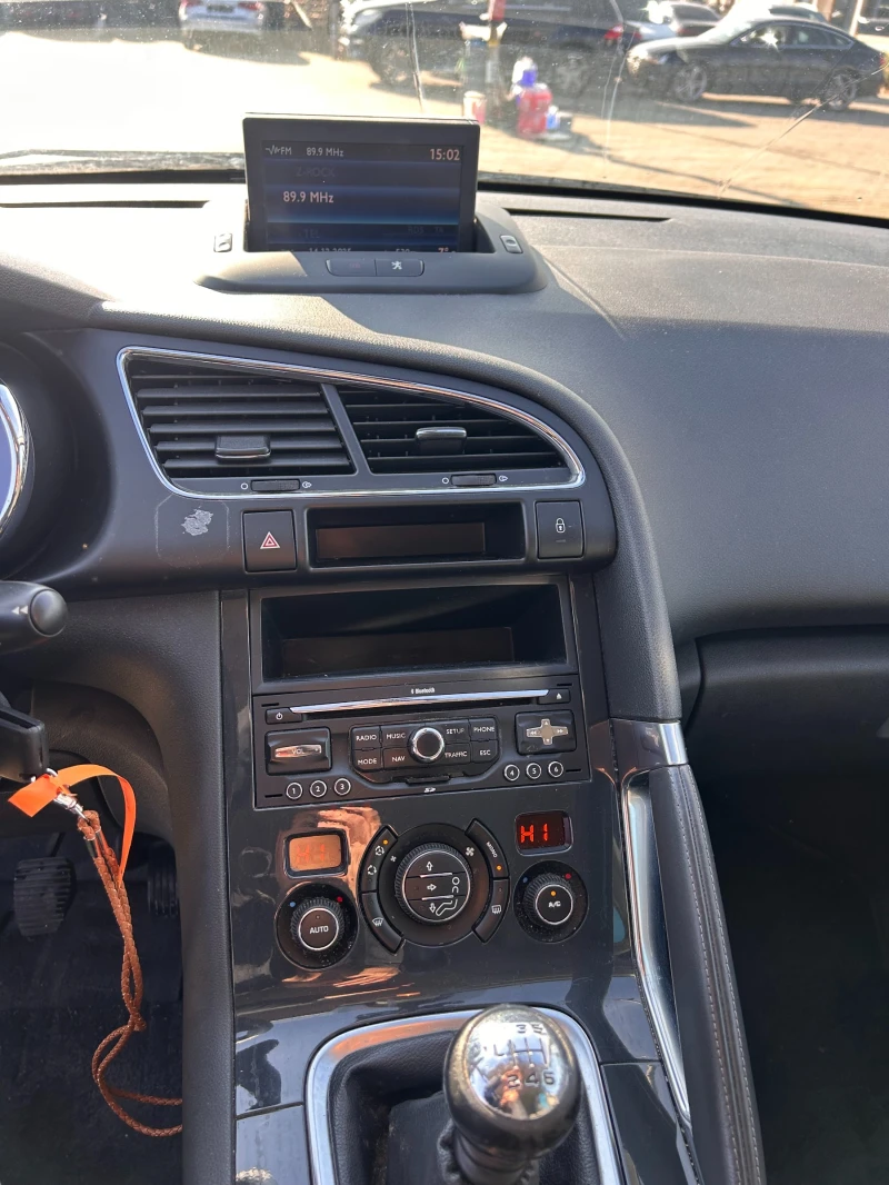 Peugeot 3008 1.6HDI NAVI/PANORAMA EURO 5, снимка 14 - Автомобили и джипове - 52816085