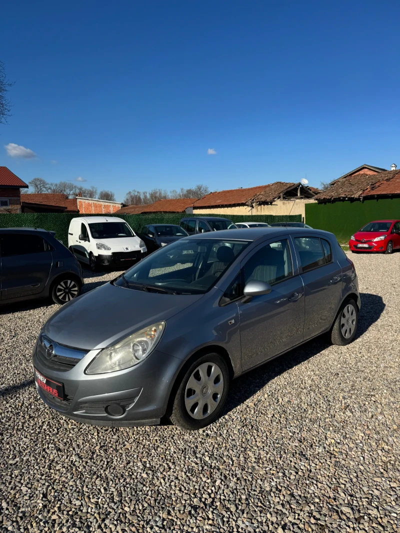 Opel Corsa 1.2i / 4-Цилиндъра / Обслужена , снимка 2 - Автомобили и джипове - 52943228