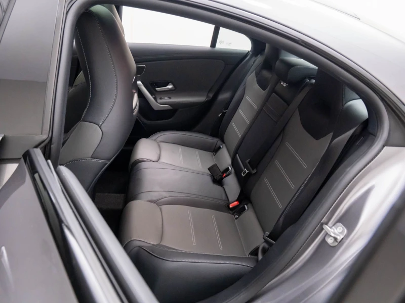 Mercedes-Benz CLA 35 AMG ГАРАНЦИЯ, снимка 6 - Автомобили и джипове - 53303549