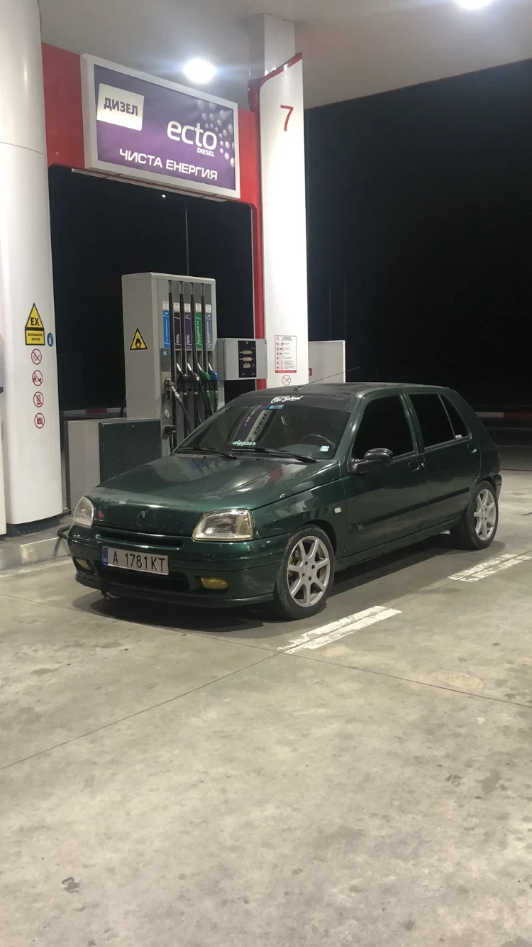 Renault Clio 1.2i d7f - изображение 2