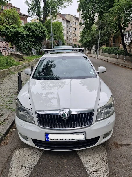 Skoda Octavia, снимка 4 - Автомобили и джипове - 54648813