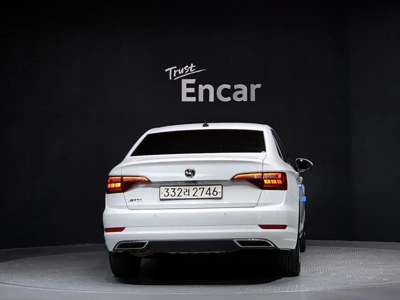 VW Jetta 1.4 TSI PRESTIGE, снимка 4 - Автомобили и джипове - 54869103