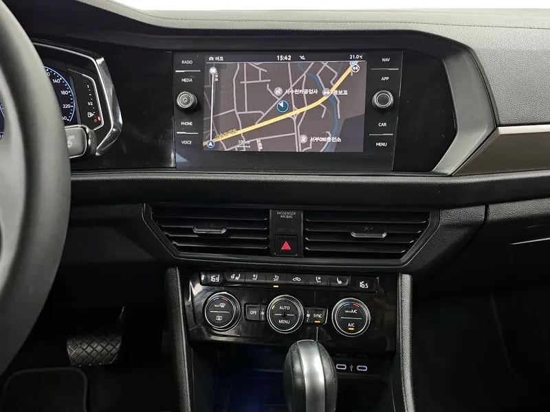 VW Jetta 1.4 TSI PRESTIGE, снимка 15 - Автомобили и джипове - 54869103