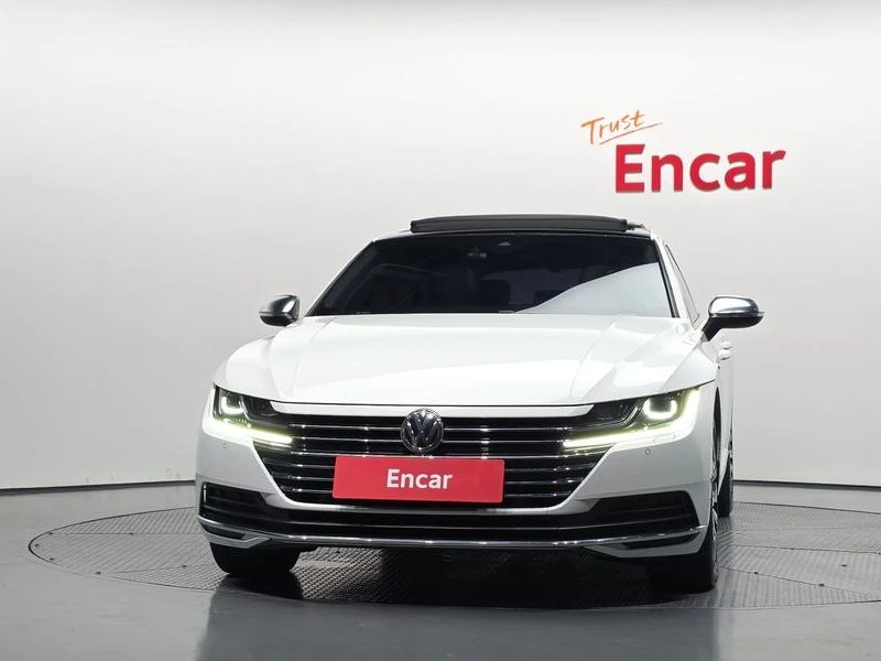 VW Arteon 2.0 TDI | DIGITAL| PANO| DIST| ОБДУХВАНЕ, снимка 3 - Автомобили и джипове - 55747031